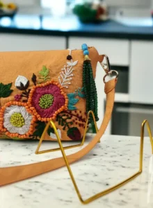 OrangeFloralClutch_2